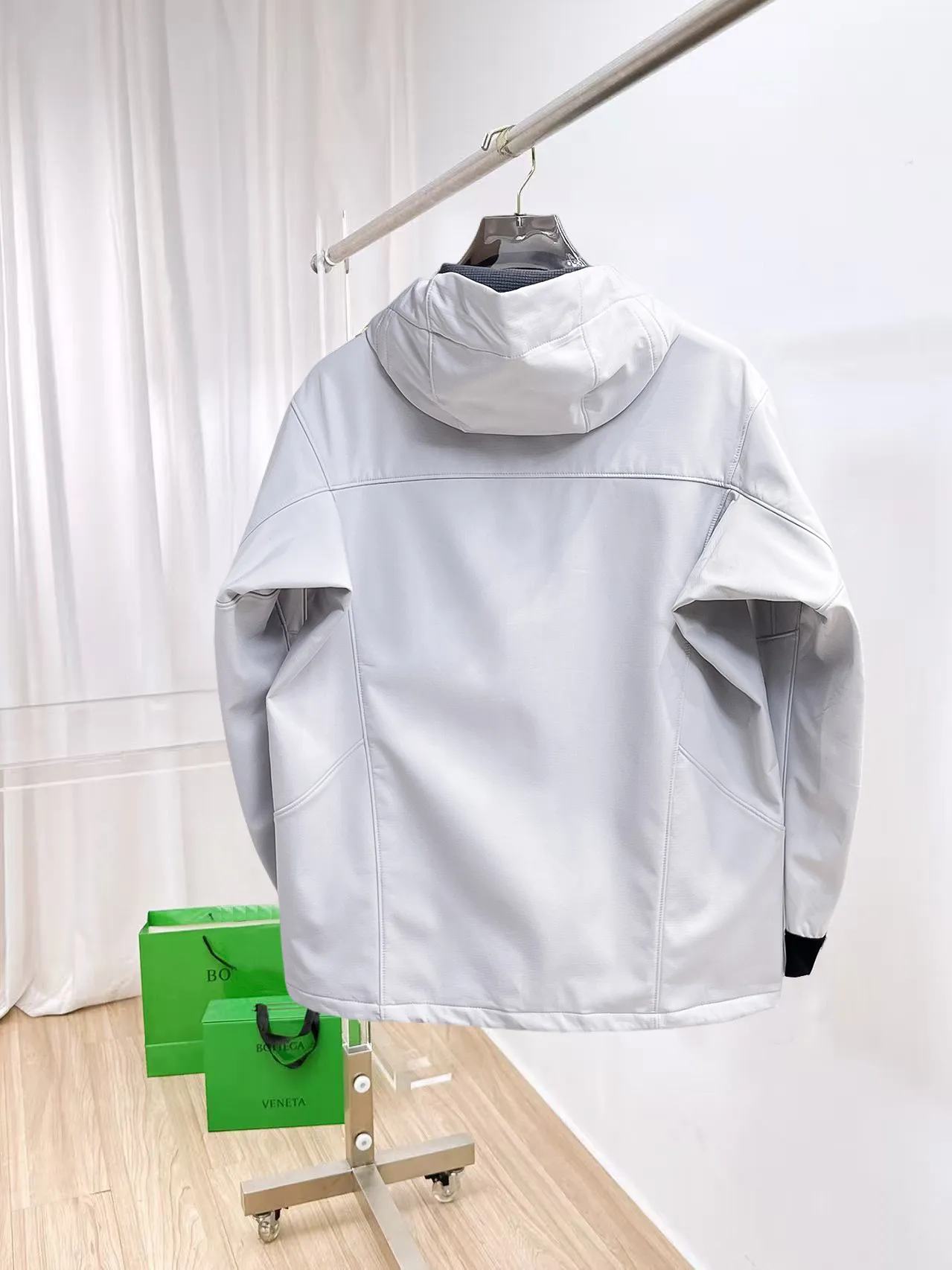 Same Style， ， 2026 New Arrival ， Original Premium Breathable ， ， ， Quality。 ， Sizes：M～3XL，
